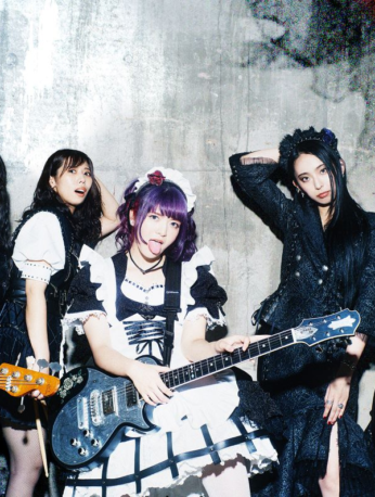 Cartel oficial del concierto de BAND-MAID en la Ciudad de México como parte del World Tour 2026.