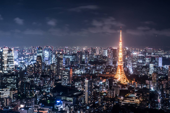 Japón aumentará las tarifas para renovar el estatus de residencia y solicitar la residencia permanente desde octubre de 2026.