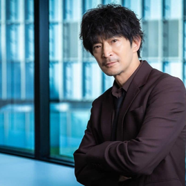 Tribunal japonés reconoce que la voz puede estar protegida tras demanda de Kenjiro Tsuda por clonación con IA