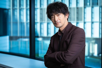 Tribunal japonés reconoce que la voz puede estar protegida tras demanda de Kenjiro Tsuda por clonación con IA