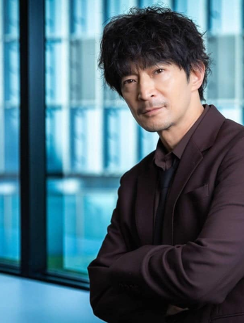 Tribunal japonés reconoce que la voz puede estar protegida tras demanda de Kenjiro Tsuda por clonación con IA